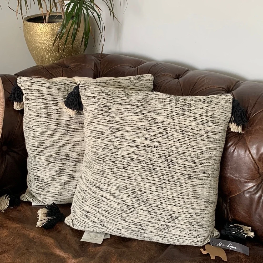 Marlo Lorenz Bradford two tone Corner tassels pillows set of two black beige NWT